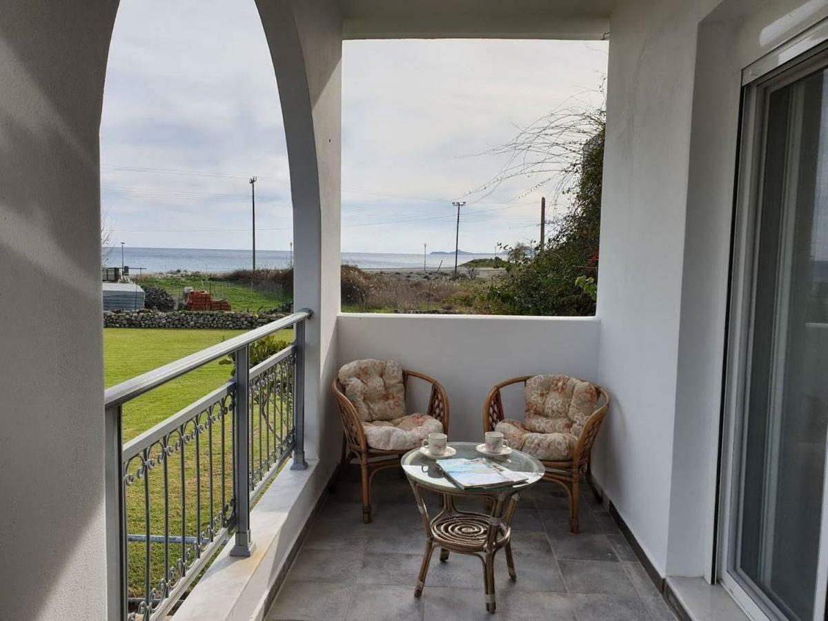 Sea Breeze Villa Haráki Kültér fotó