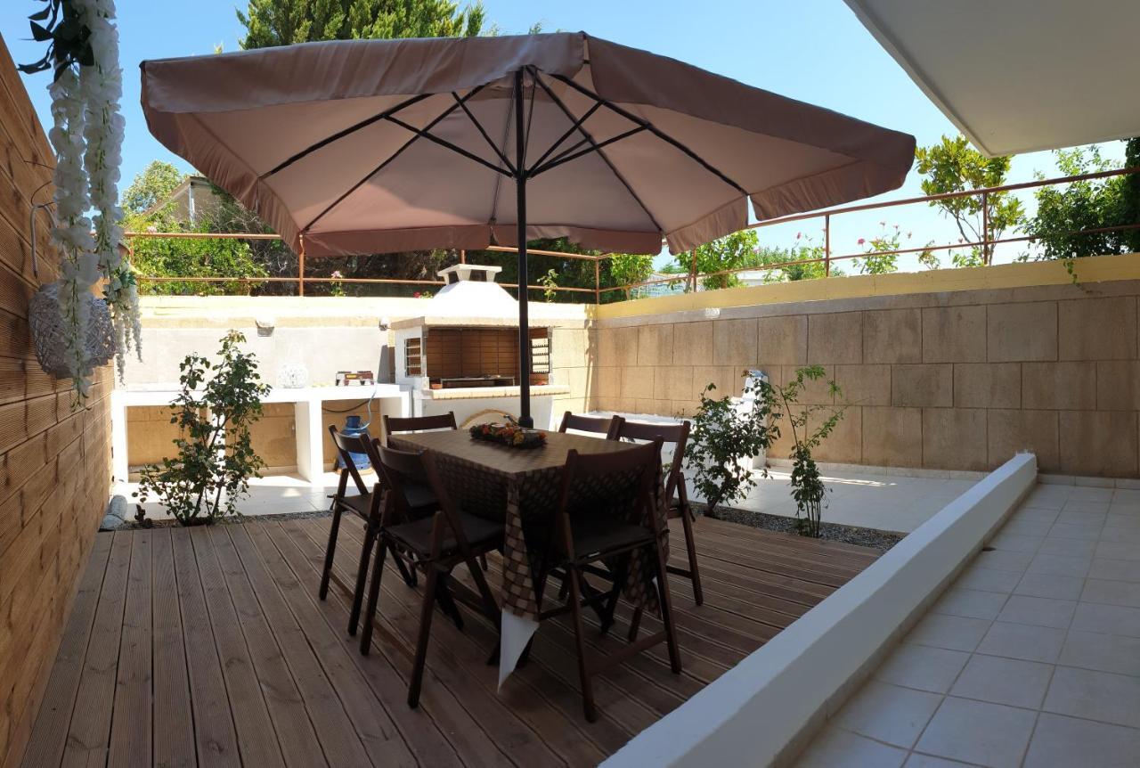Sea Breeze Villa Haráki Kültér fotó